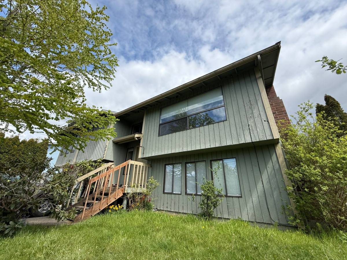 House for rent at 2808 St Clair, Bellingham, WA 98226