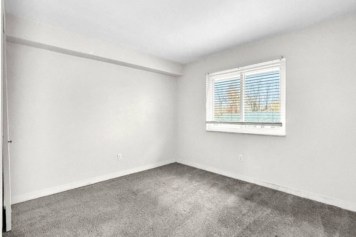 Apartment for rent at 3553 Heatherton Dr, Davenport, IA 52803