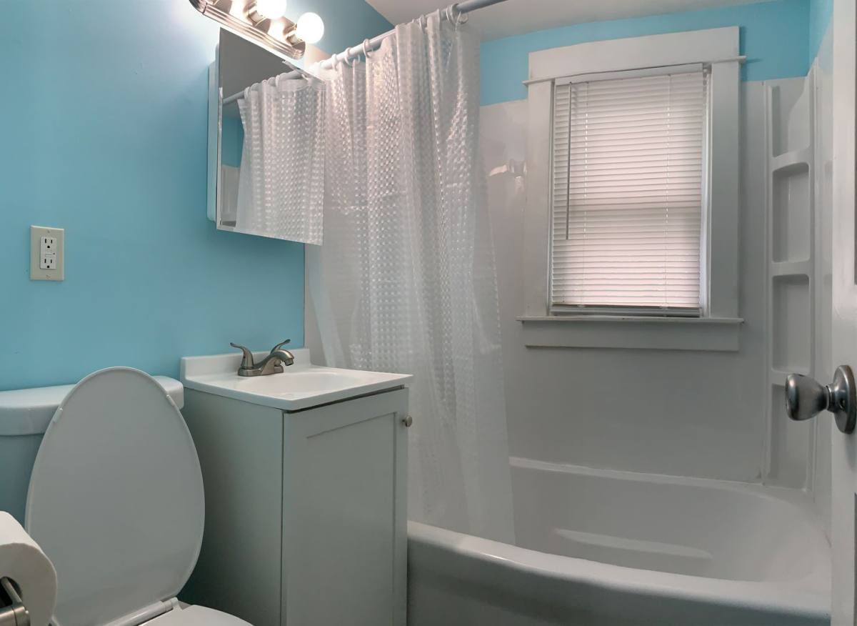 Apartment for rent at 602 W Hill St, Champaign, IL 61820