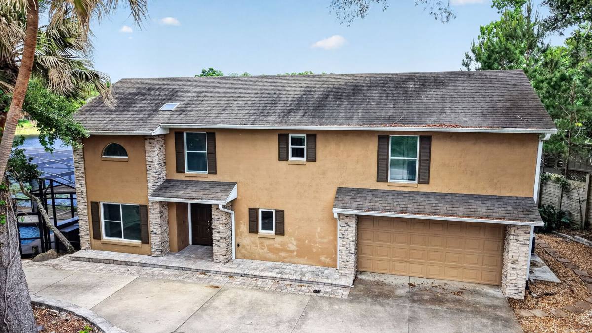 House for rent at 1625 Abrams Rd, Eustis, FL 32726