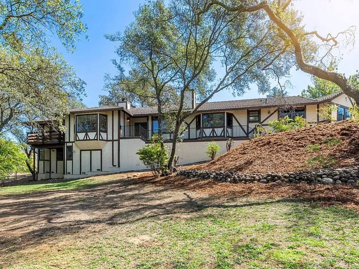 House for rent at 9545 Oak Leaf Way, Granite Bay, CA 95746