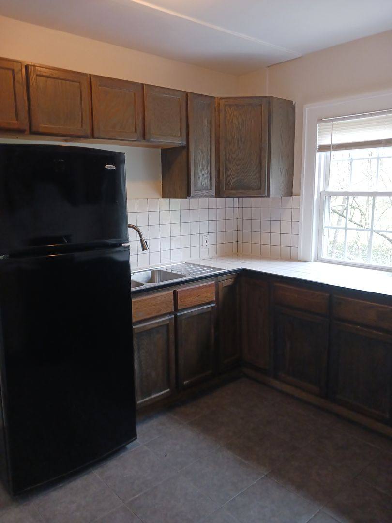 Apartment for rent at 171 Upland Ave, Youngstown, OH 44505