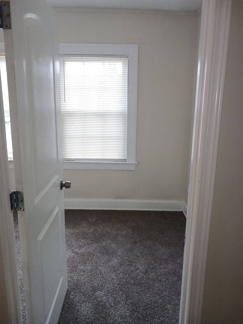 Apartment for rent at 171 Upland Ave, Youngstown, OH 44505