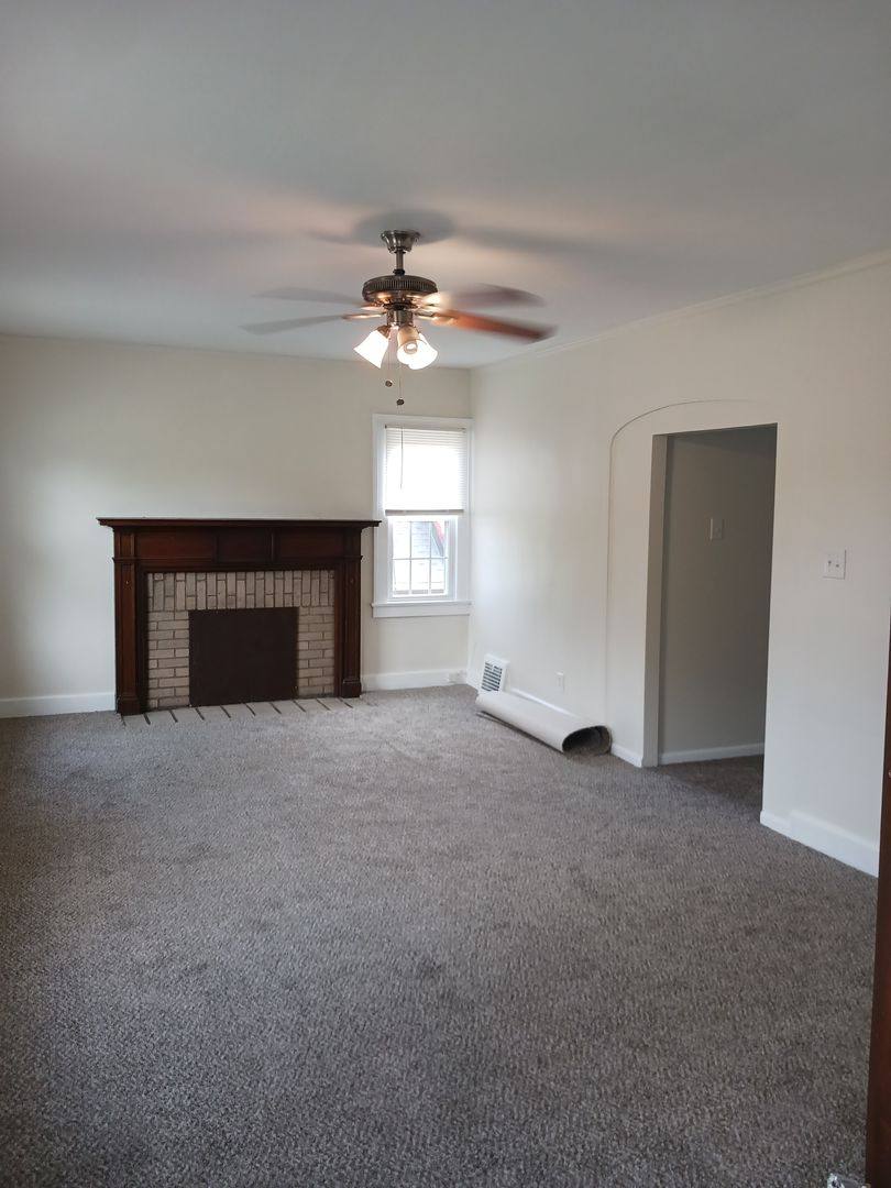 Apartment for rent at 171 Upland Ave, Youngstown, OH 44505