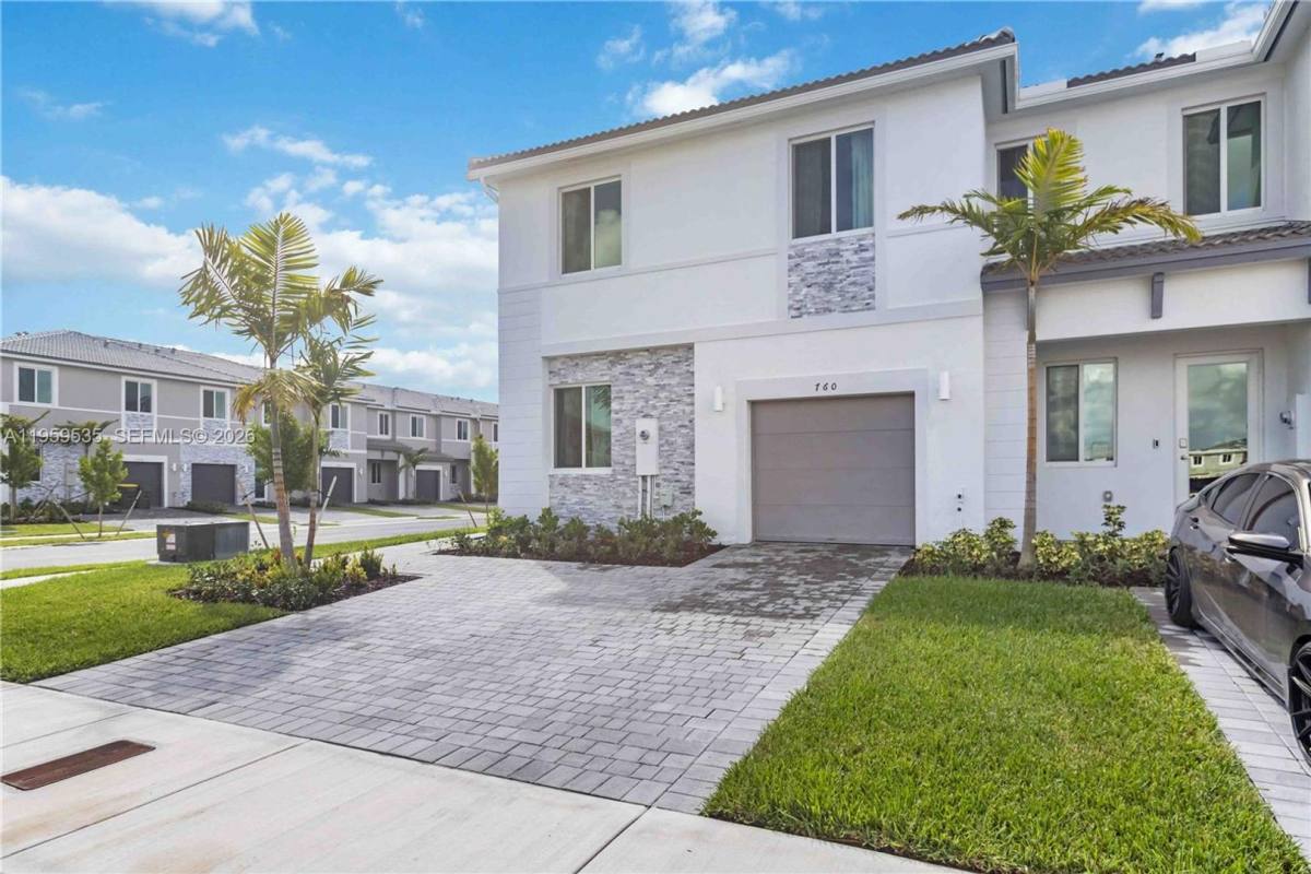 House for rent at 760 SE 13th Court, Homestead, FL 33034