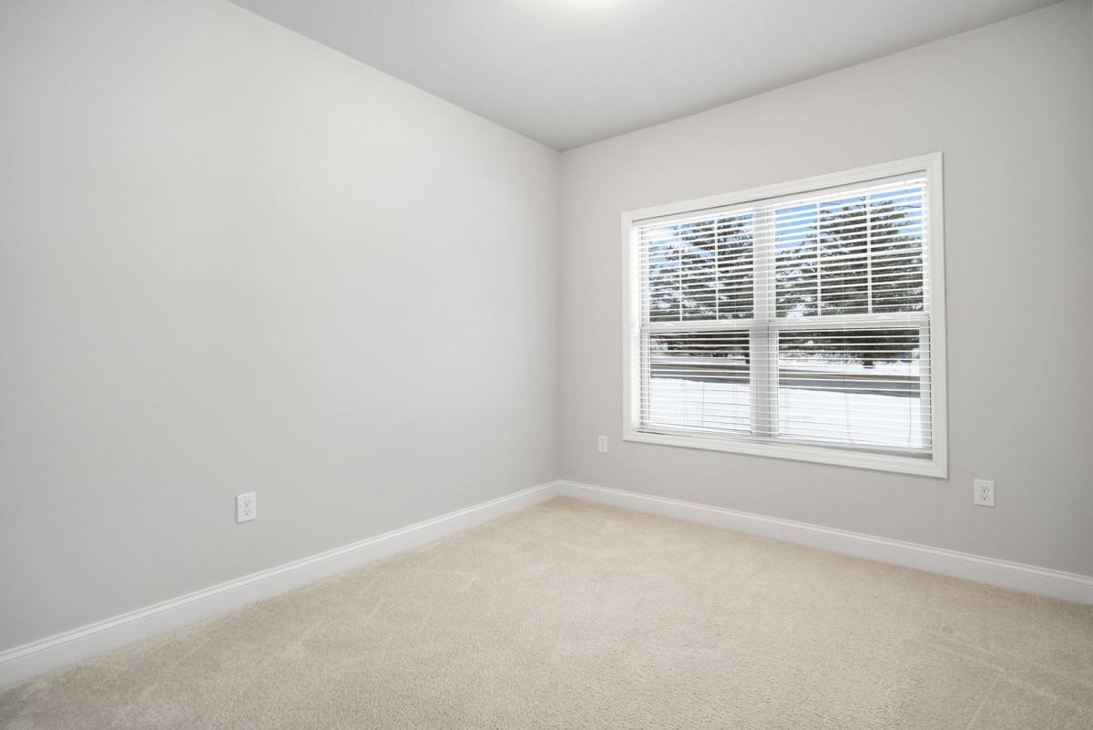 Apartment for rent at 20 Mourningkill Dr, Ballston Spa, NY 12020