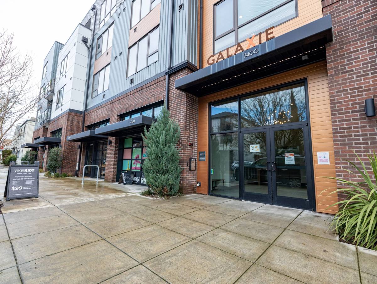 Apartment for rent at 7400 SE Milwaukie Ave, Portland, OR 97202