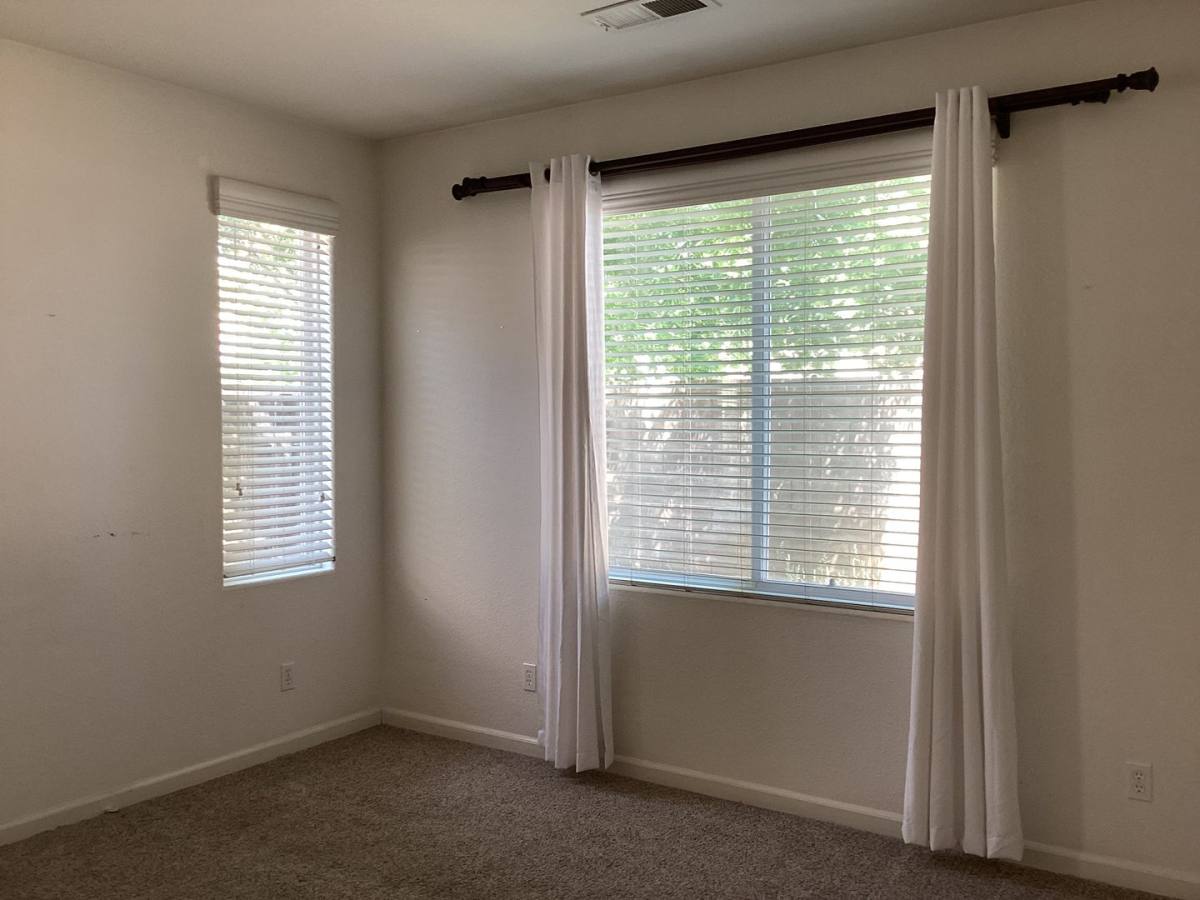 House for rent at 3442 N Leanna Ave, Fresno, CA 93727