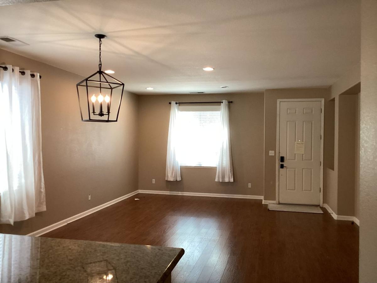 House for rent at 3442 N Leanna Ave, Fresno, CA 93727