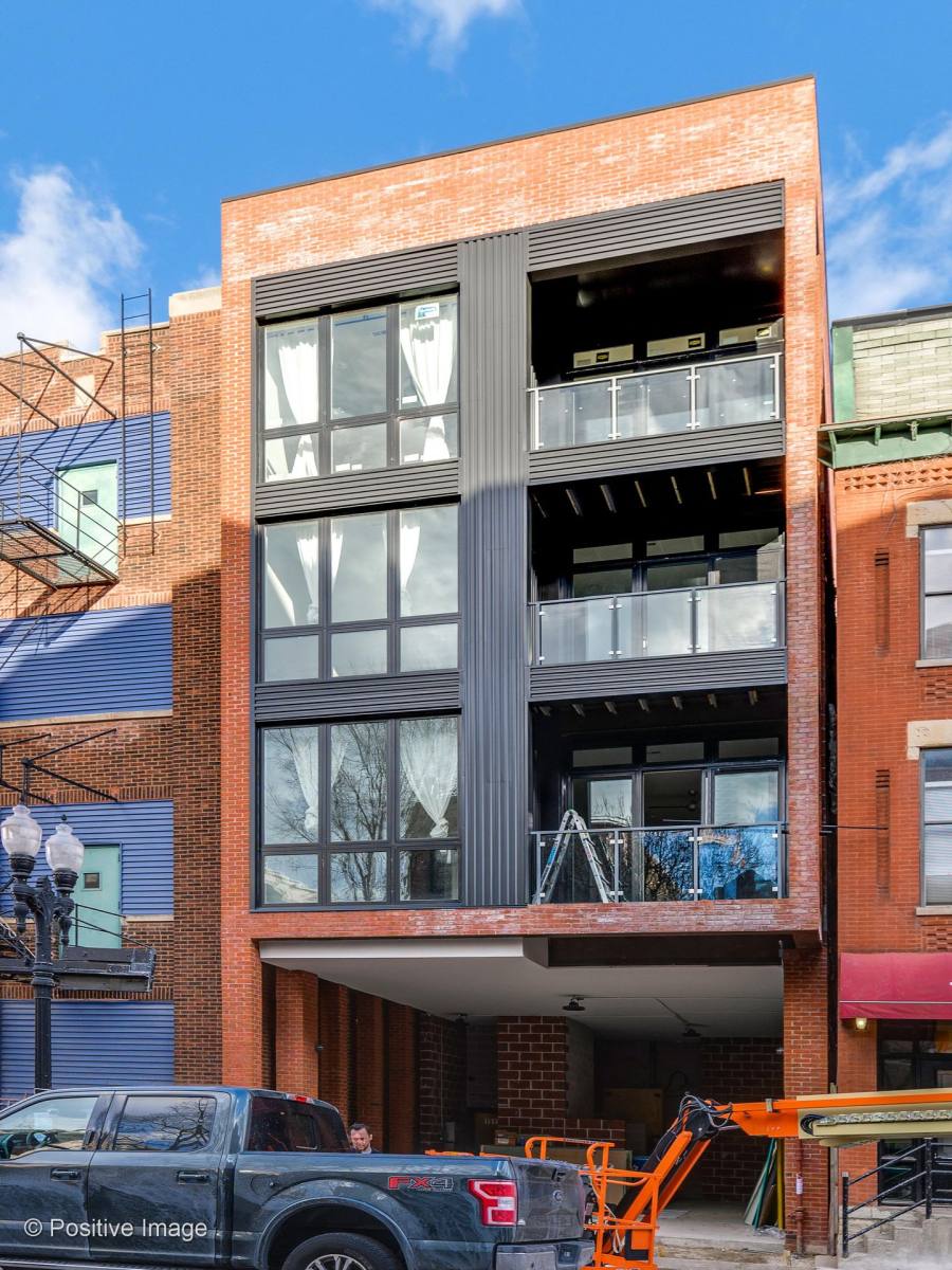 Apartment for rent at 1511 N Sedgwick St, Chicago, IL 60610