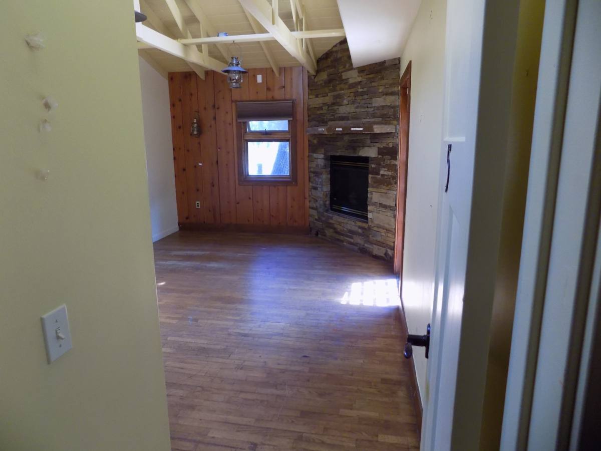 Apartment for rent at 740 W Foothill Blvd, San Luis Obispo, CA 93401