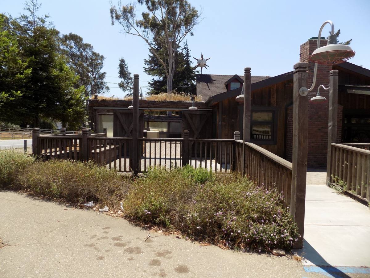 Apartment for rent at 740 W Foothill Blvd, San Luis Obispo, CA 93401