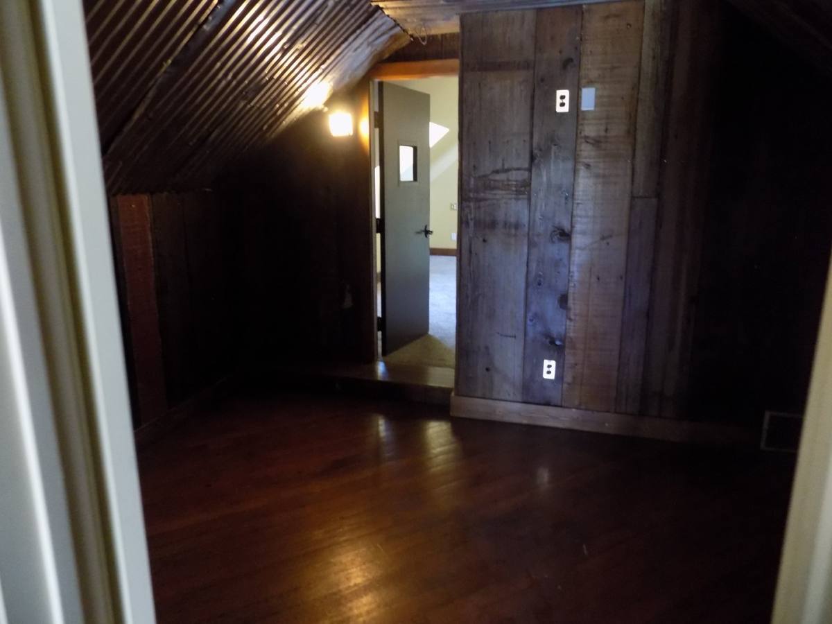 Apartment for rent at 740 W Foothill Blvd, San Luis Obispo, CA 93401