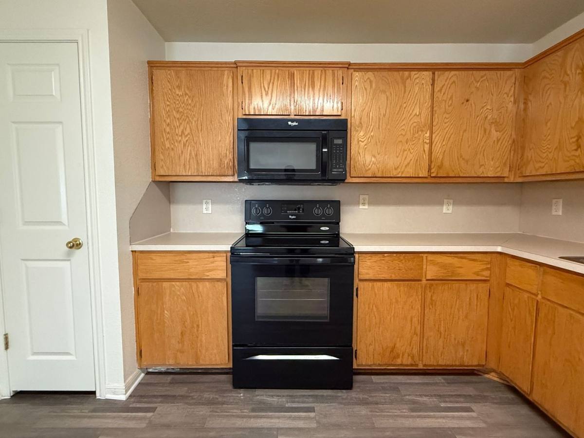 Apartment for rent at 202 Castellon Court, Killeen, TX 76542