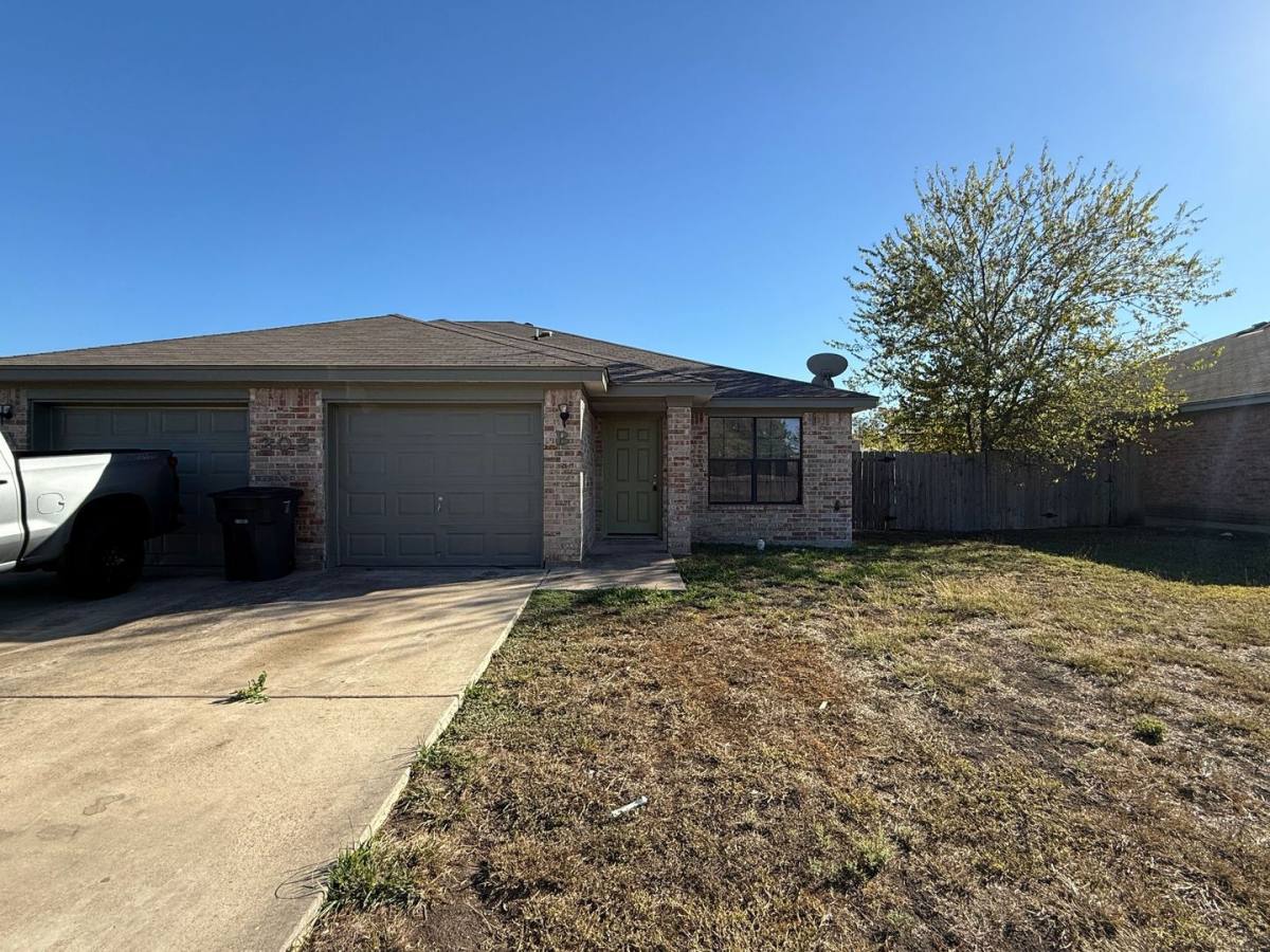 Apartment for rent at 202 Castellon Court, Killeen, TX 76542