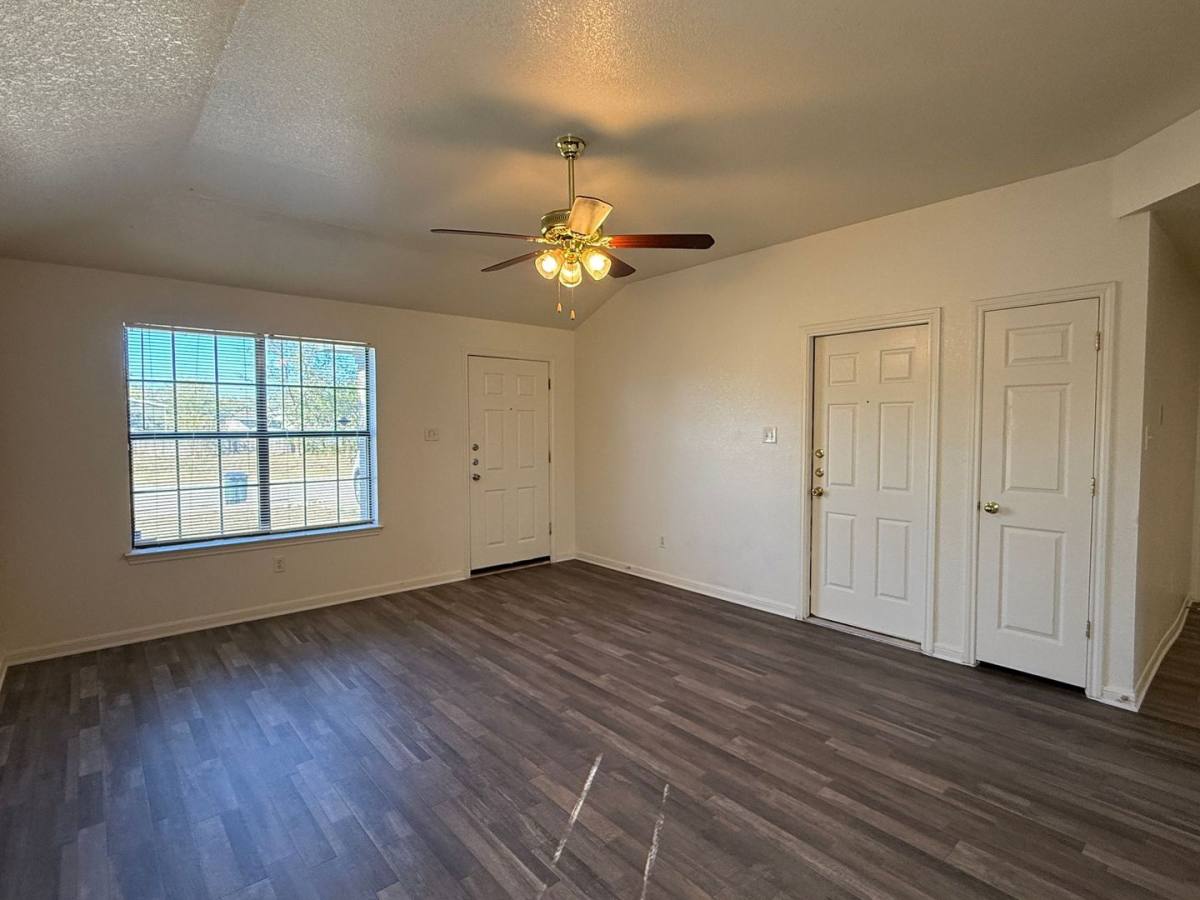 Apartment for rent at 202 Castellon Court, Killeen, TX 76542