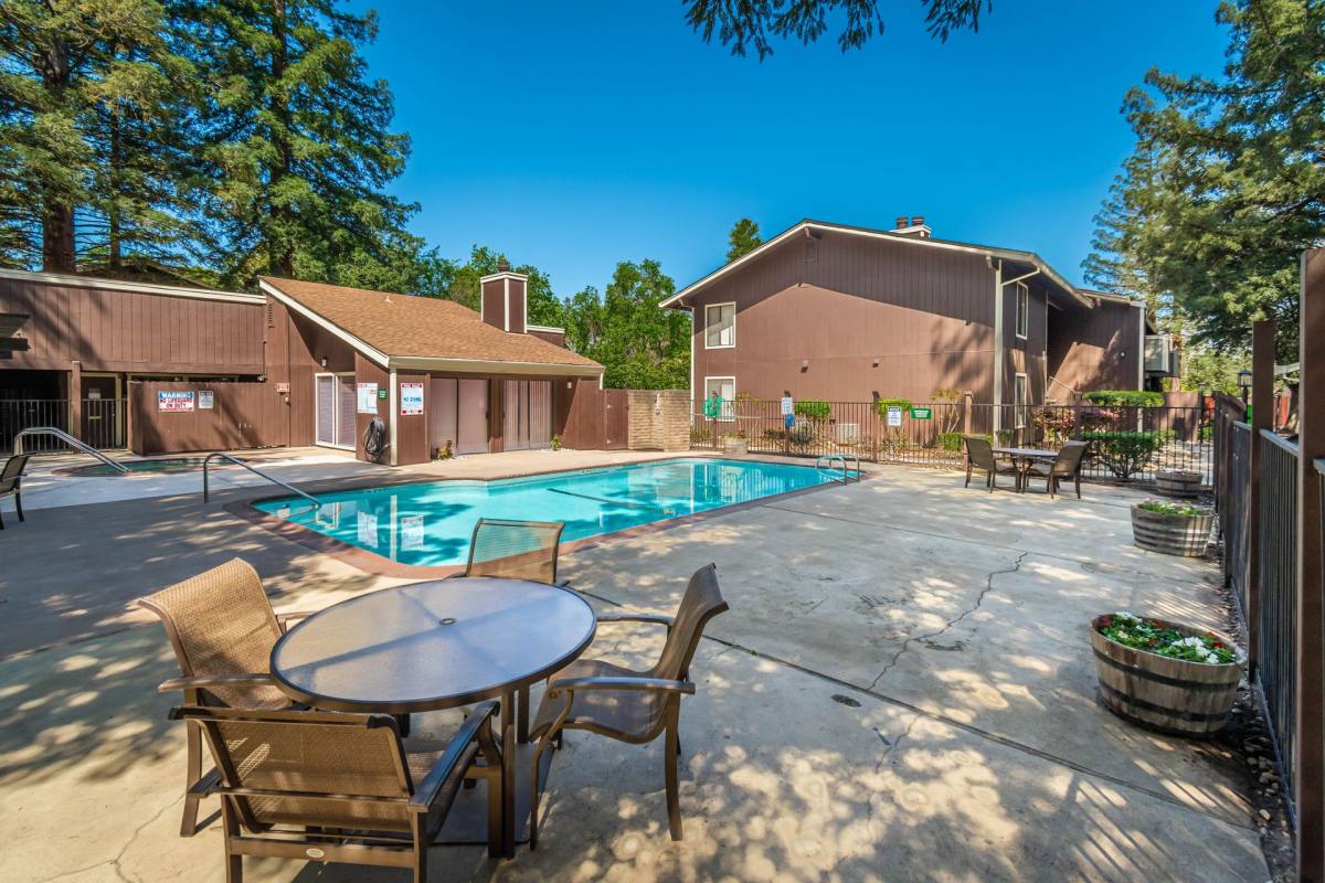 Apartment for rent at 1000 Fulton Ave, Sacramento, CA 95825
