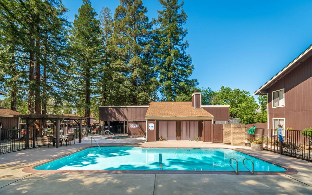 Apartment for rent at 1000 Fulton Ave, Sacramento, CA 95825