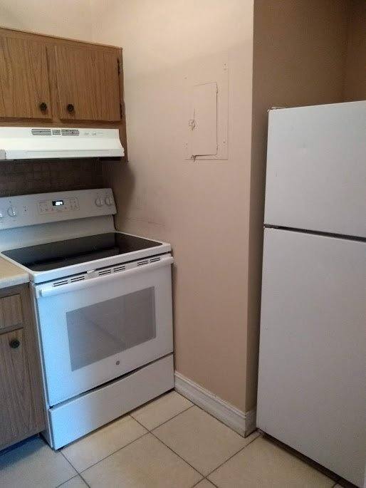 Apartment for rent at 1840 Maravilla Ave, Fort Myers, FL 33901