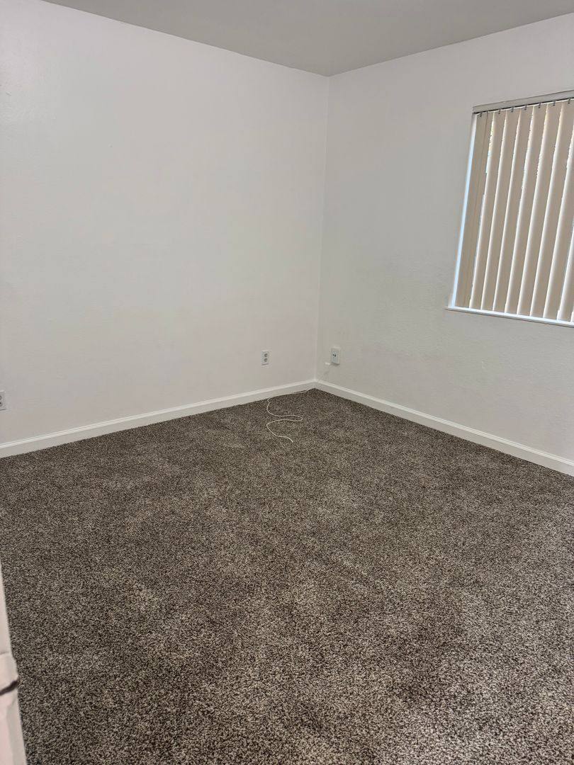 Apartment for rent at 1521 E 8th St, Davis, CA 95616