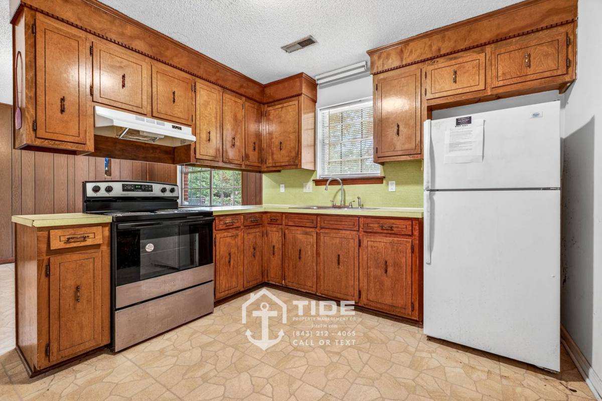 House for rent at 123 E Edgefield, Summerville, SC 29483