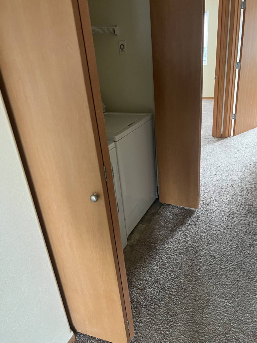 Apartment for rent at 10108 E Appleway Ave, Veradale, WA 99037