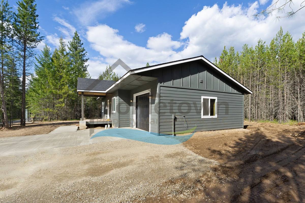 House for rent at 145 Burnt Tree Lane, Blanchard, ID 83804