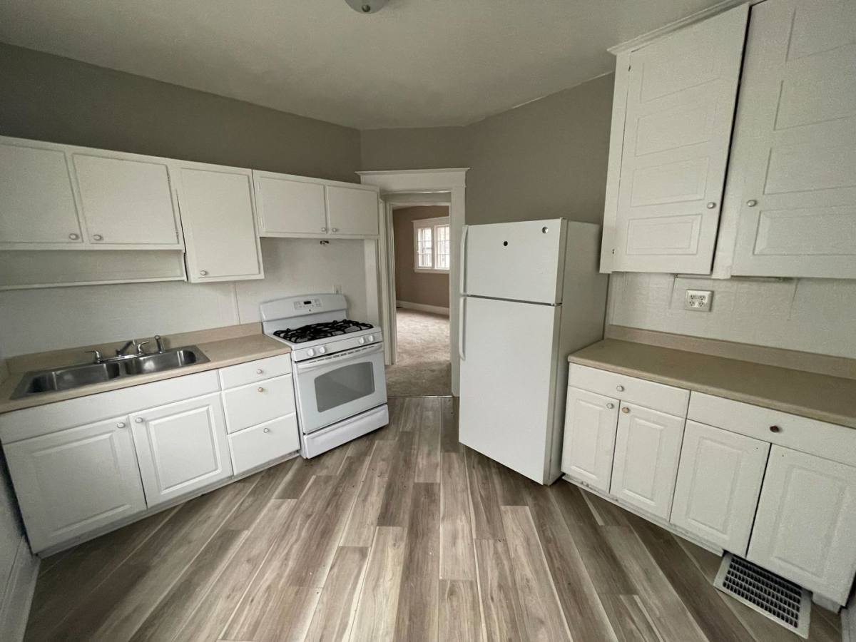 Apartment for rent at 239 Ann St NE, Grand Rapids, MI 49505