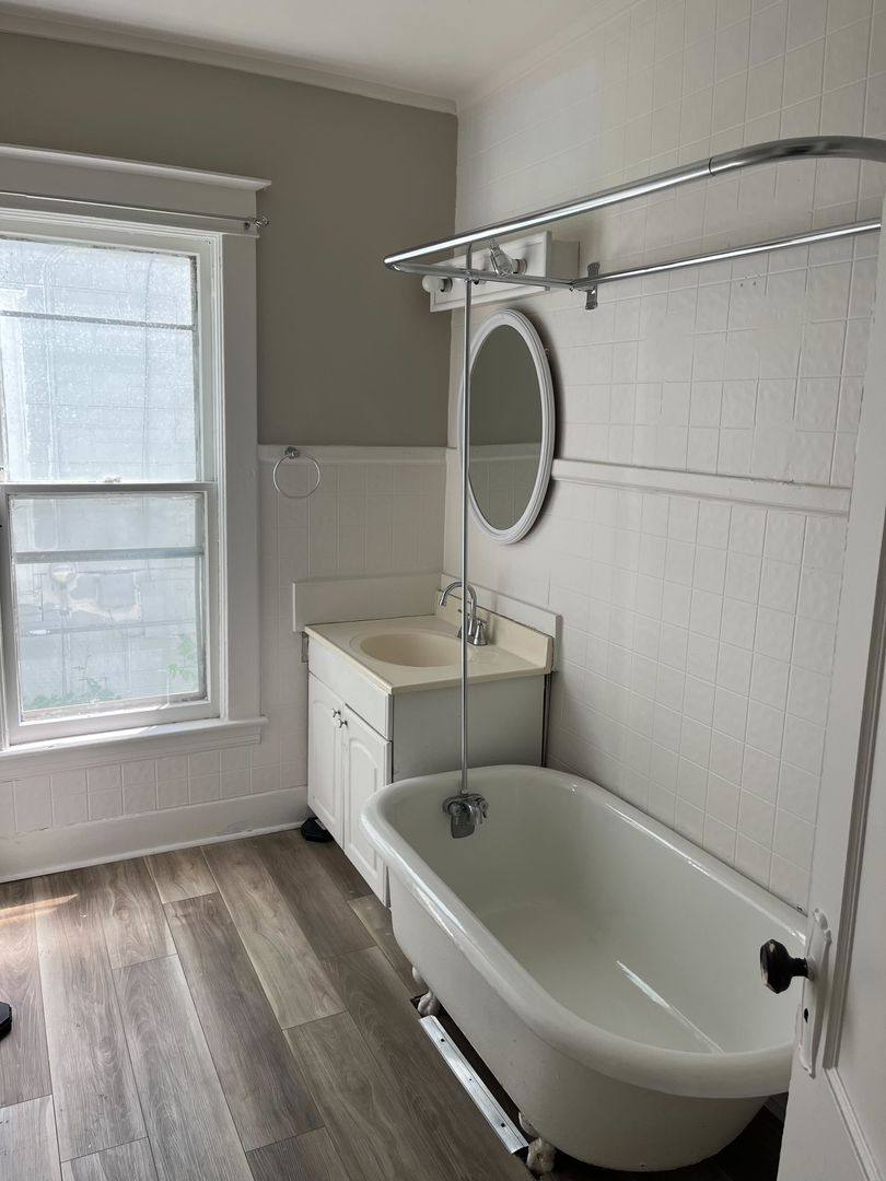 Apartment for rent at 239 Ann St NE, Grand Rapids, MI 49505