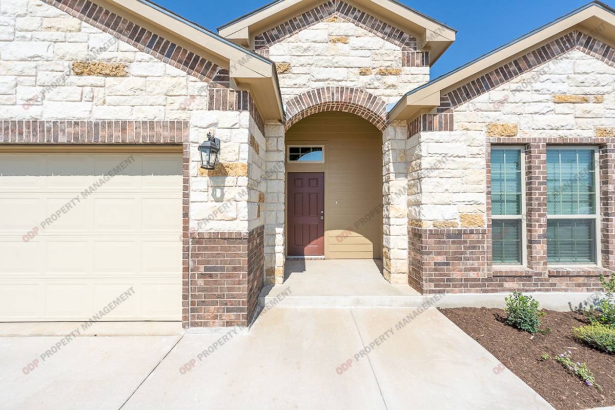 House for rent at 10206 Eaglefire Dr, Temple, TX 76502