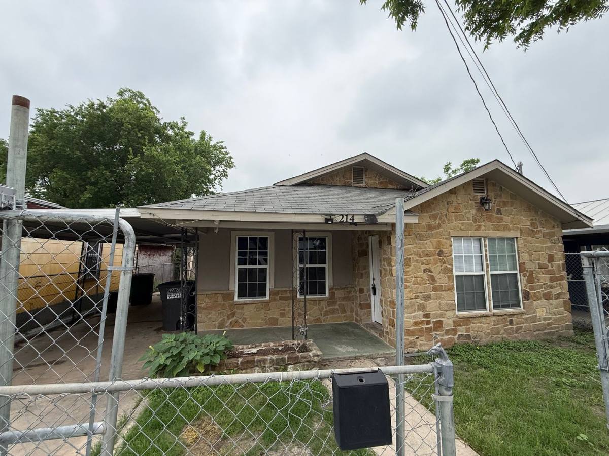 House for rent at 214 Aztec Alley, San Antonio, TX 78207