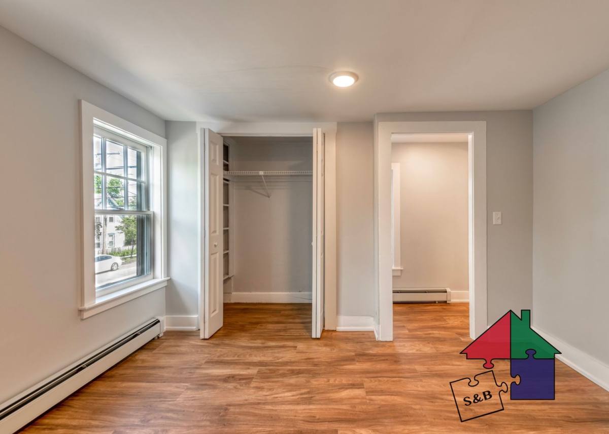 Apartment for rent at 166 N Winooski Ave, Burlington, VT 05401