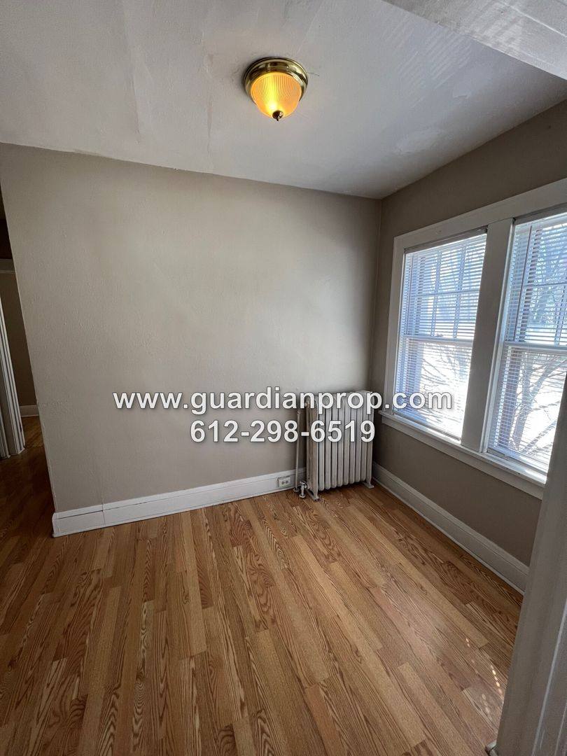 Apartment for rent at 2057 Cxl 7 31 26 Laurel Ave, Saint Paul, MN 55104