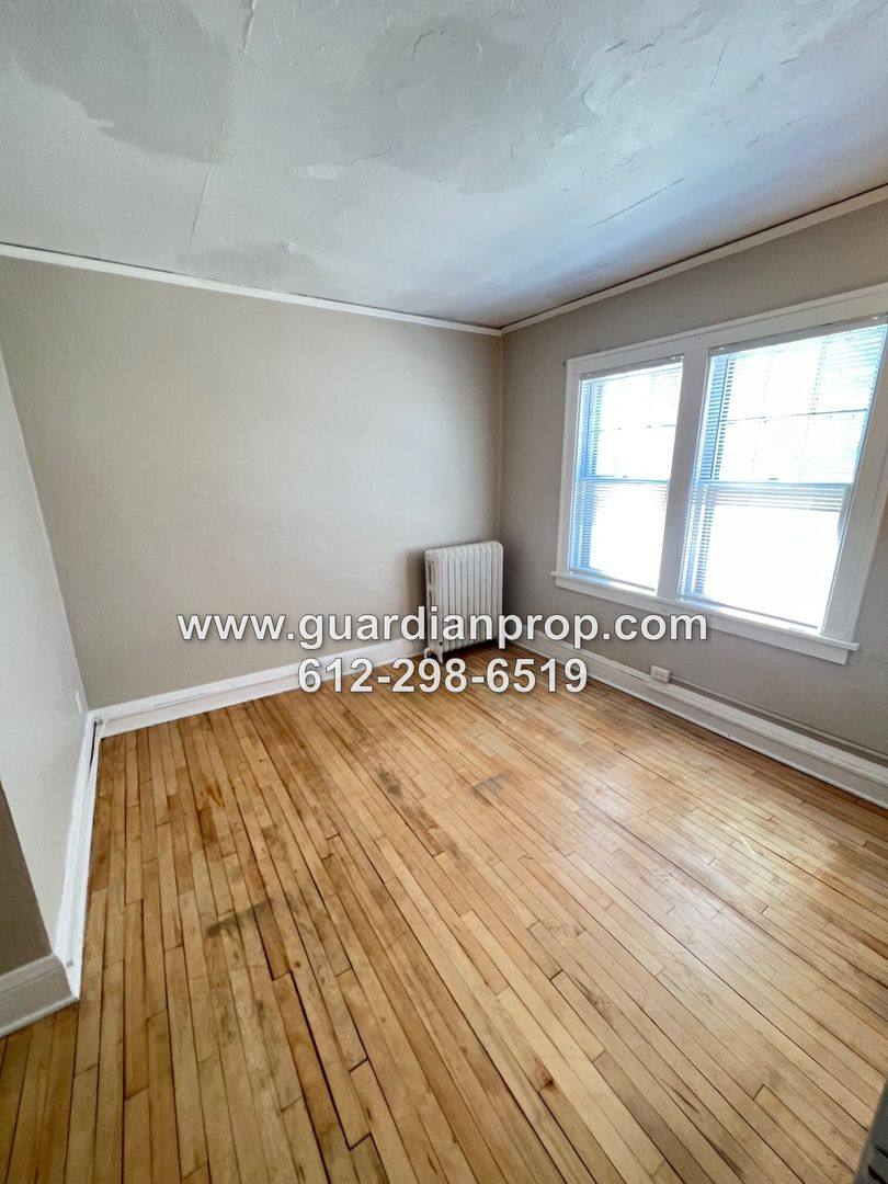 Apartment for rent at 2057 Cxl 7 31 26 Laurel Ave, Saint Paul, MN 55104
