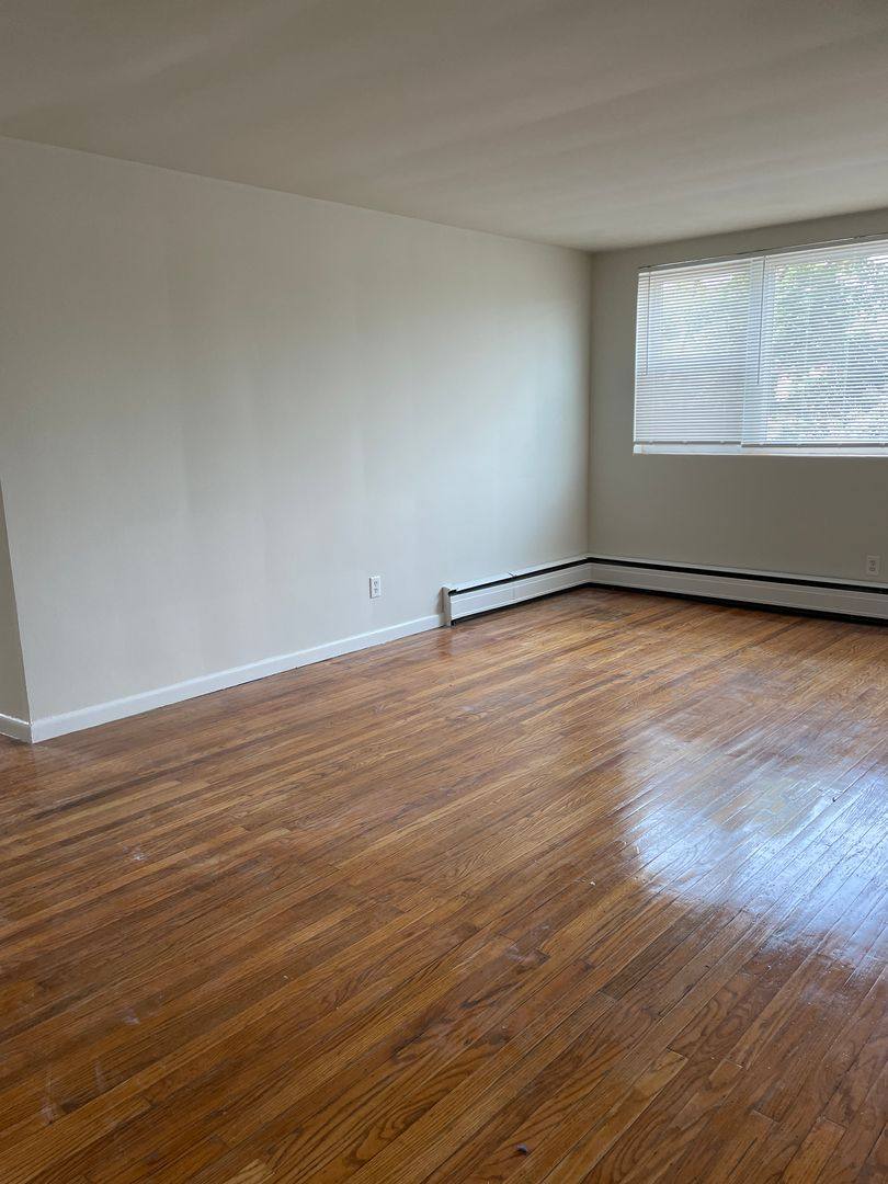 Apartment for rent at 1621 Old York Rd, Abington, PA 19001