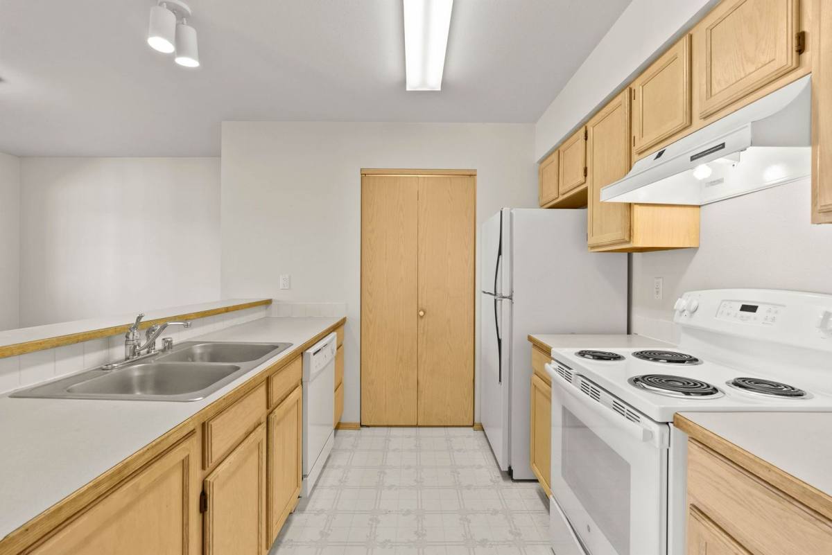 Apartment for rent at 12002 E Valleyway Ave, Spokane, WA 99206
