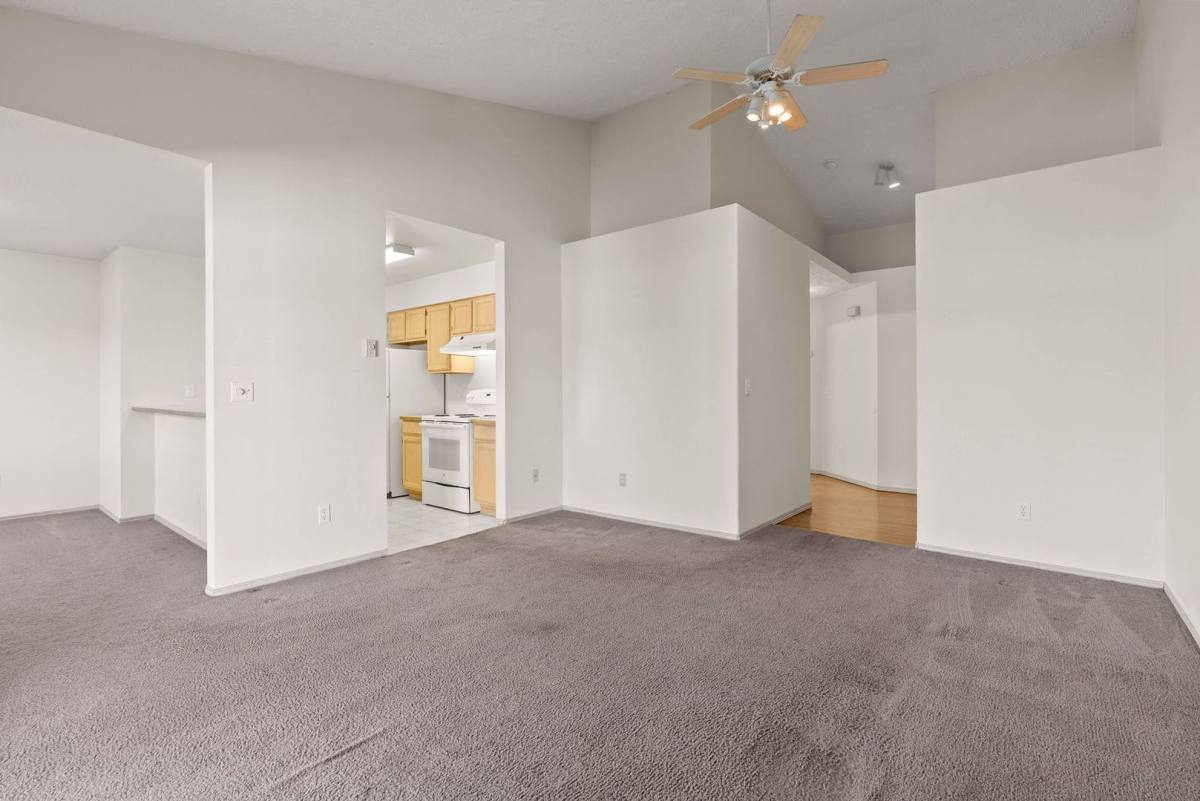 Apartment for rent at 12002 E Valleyway Ave, Spokane, WA 99206