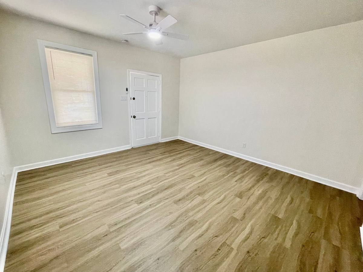 House for rent at 105 Ssummit St, Gastonia, NC 28052