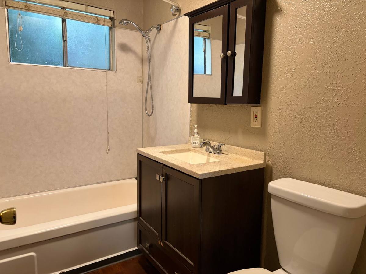 Apartment for rent at 2610 X St, Sacramento, CA 95818