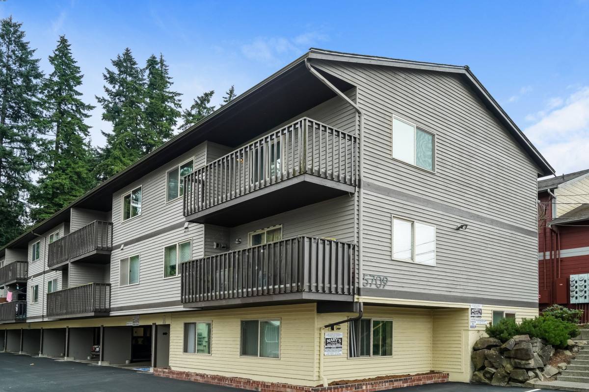 Apartment for rent at 5709 Highway Place, Everett, WA 98203