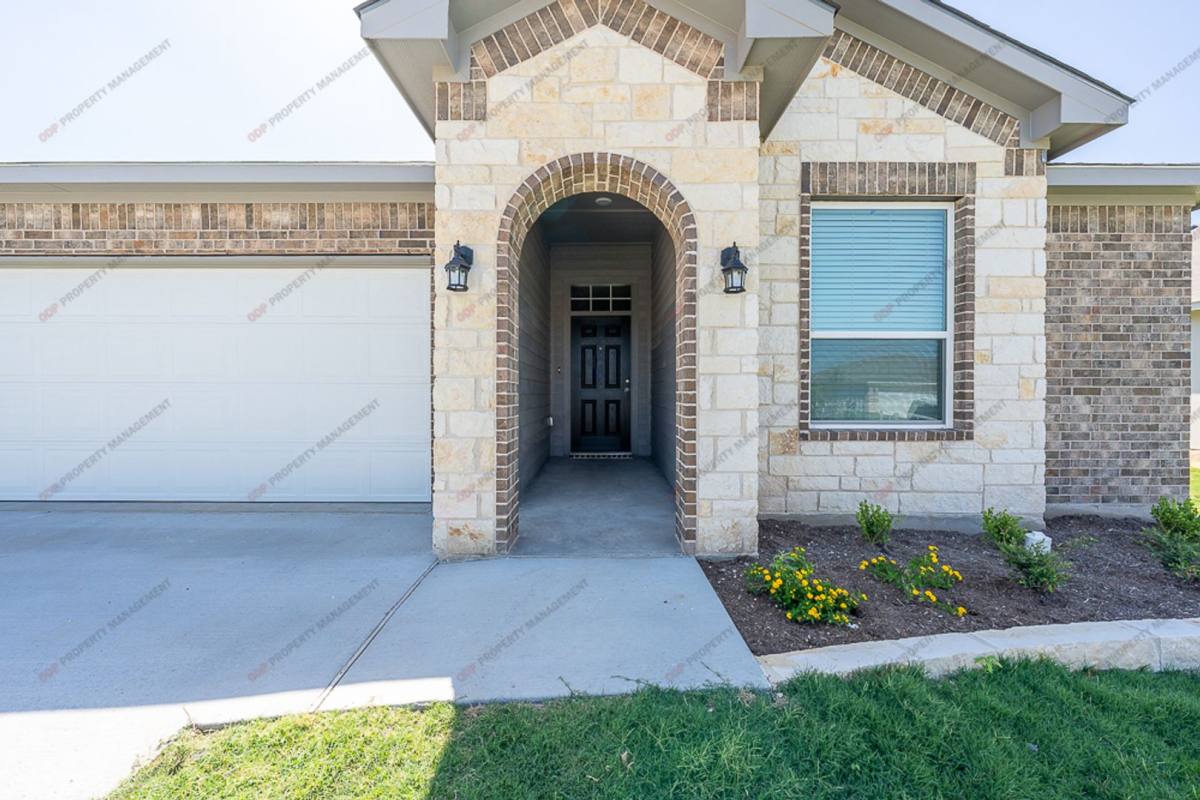 House for rent at 1458 Shadow Hill Lane, Temple, TX 76502