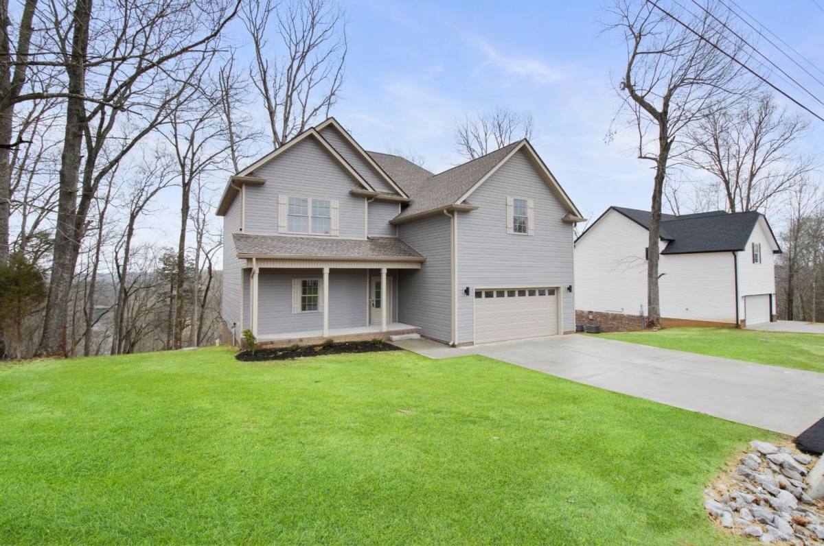 House for rent at 2125 Powell Rd, Clarksville, TN 37043