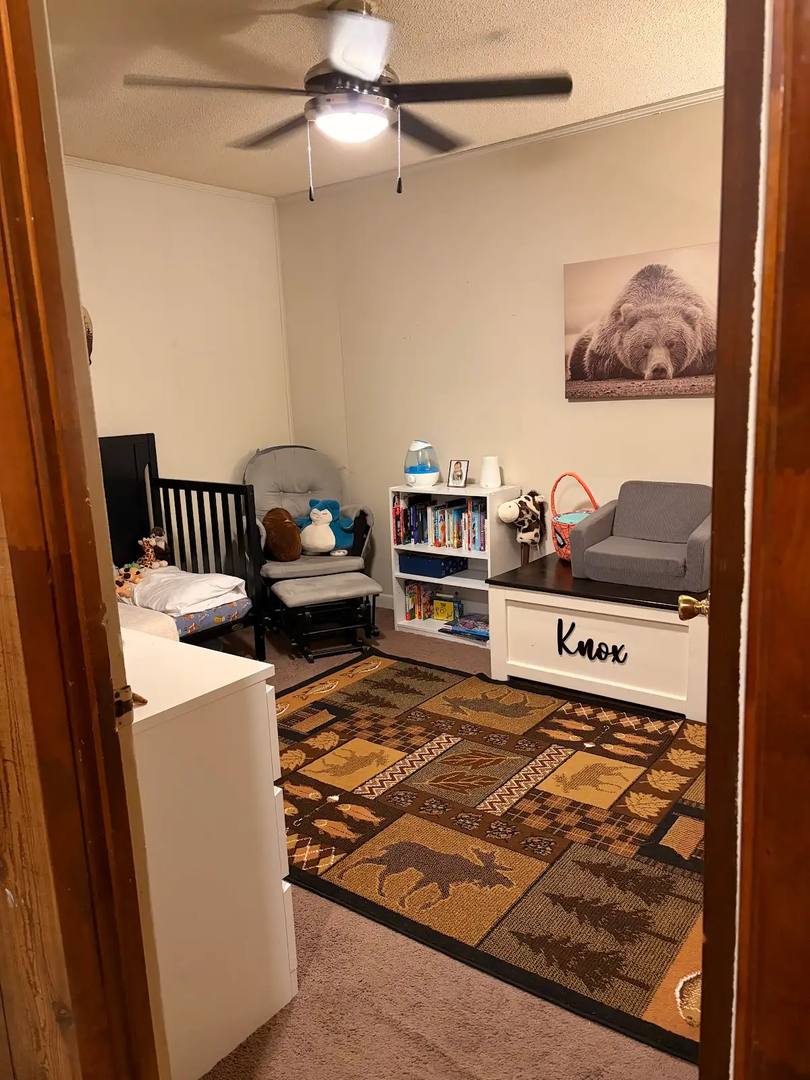 Apartment for rent at 305 Church St, Lafayette, TN 37083