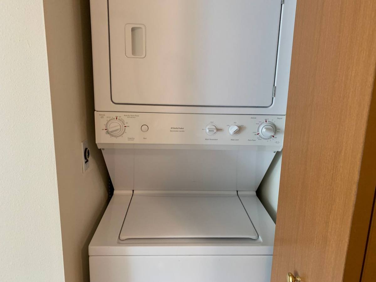 Apartment for rent at 839 N State St, Bellingham, WA 98225