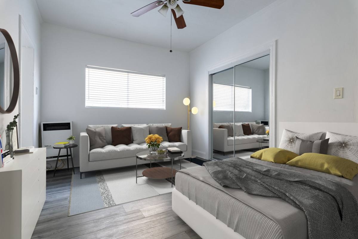 Apartment for rent at 975-985 Oxford Ave, Los Angeles, CA 90006
