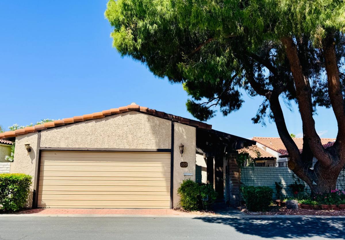 House for rent at 2212 Plaza Del Prado, Las Vegas, NV 89102