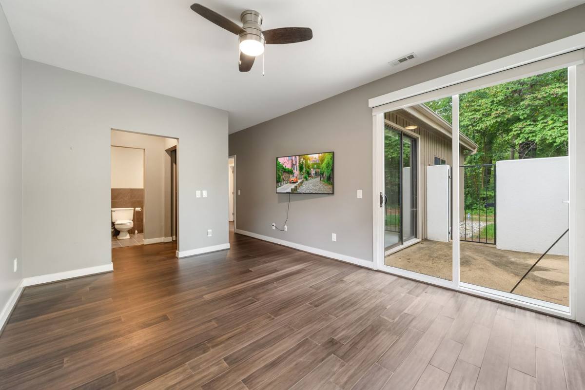 Condo for rent at 5 Wellesley Place, Chapel Hill, NC 27517
