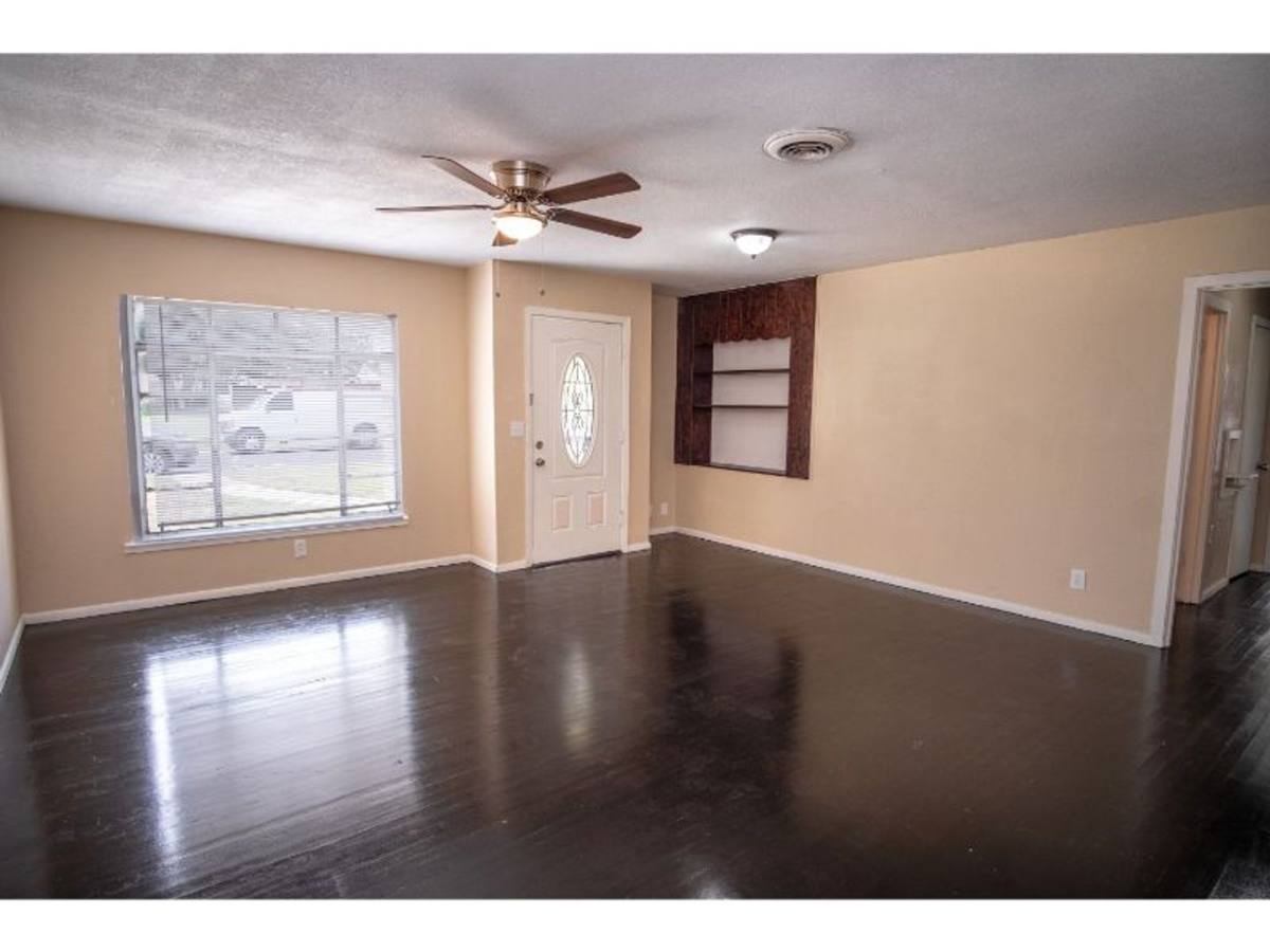 House for rent at 406 Como, San Antonio, TX 78222