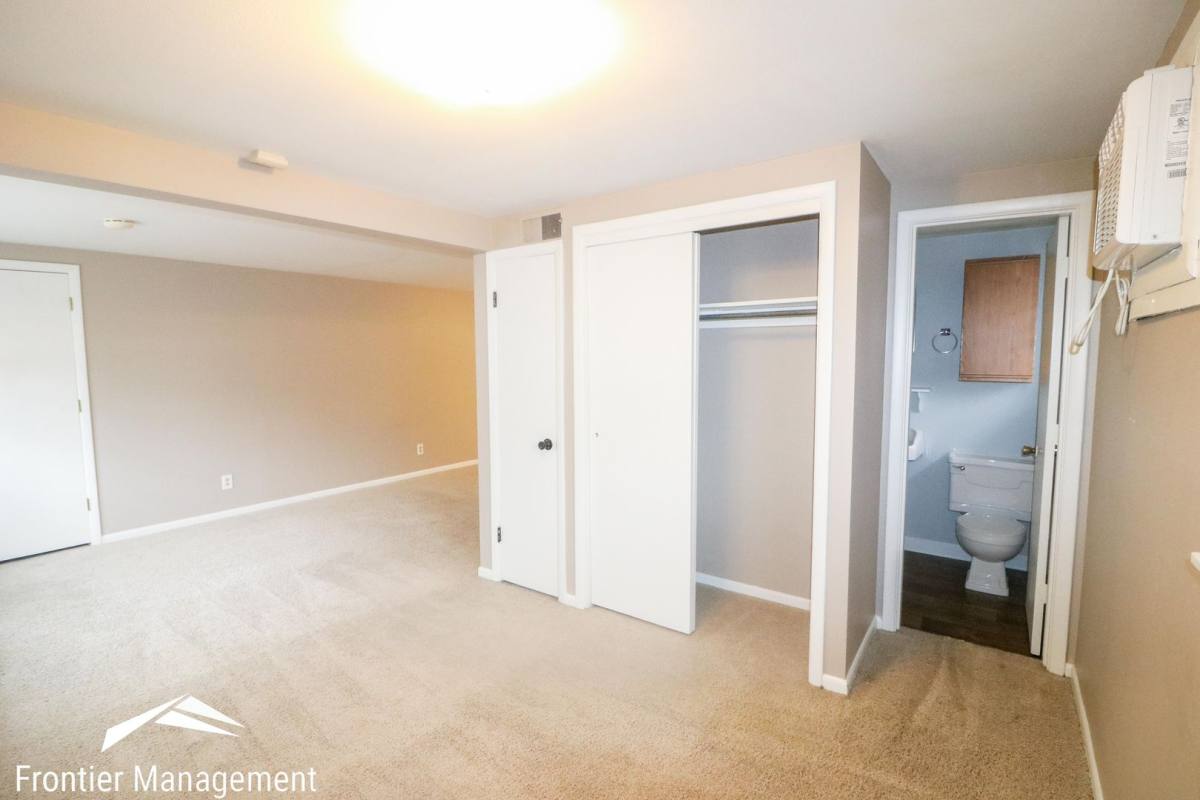 Apartment for rent at 2103 Green Ave, Manhattan, KS 66502