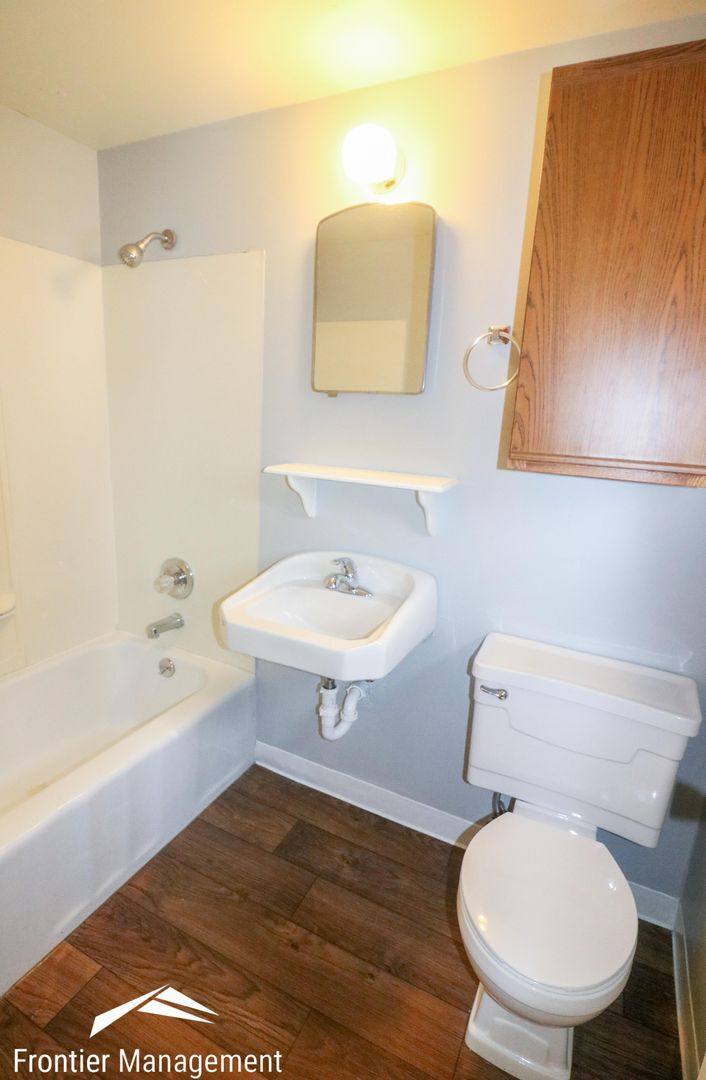 Apartment for rent at 2103 Green Ave, Manhattan, KS 66502